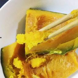 小瓜烤着吃削皮吗视频大全,皮去不去？揭秘视频大全中的削皮技巧